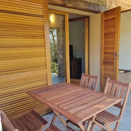 Feriehus Casa Araucaria Costa Paradiso